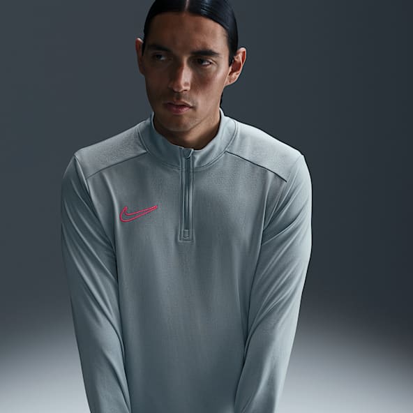Men's T-Shirts & Tops. Nike CA